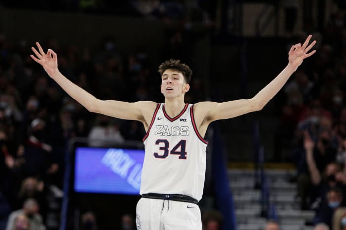 Holmgren is almost certain to be a top-five NBA draft pick later this year.